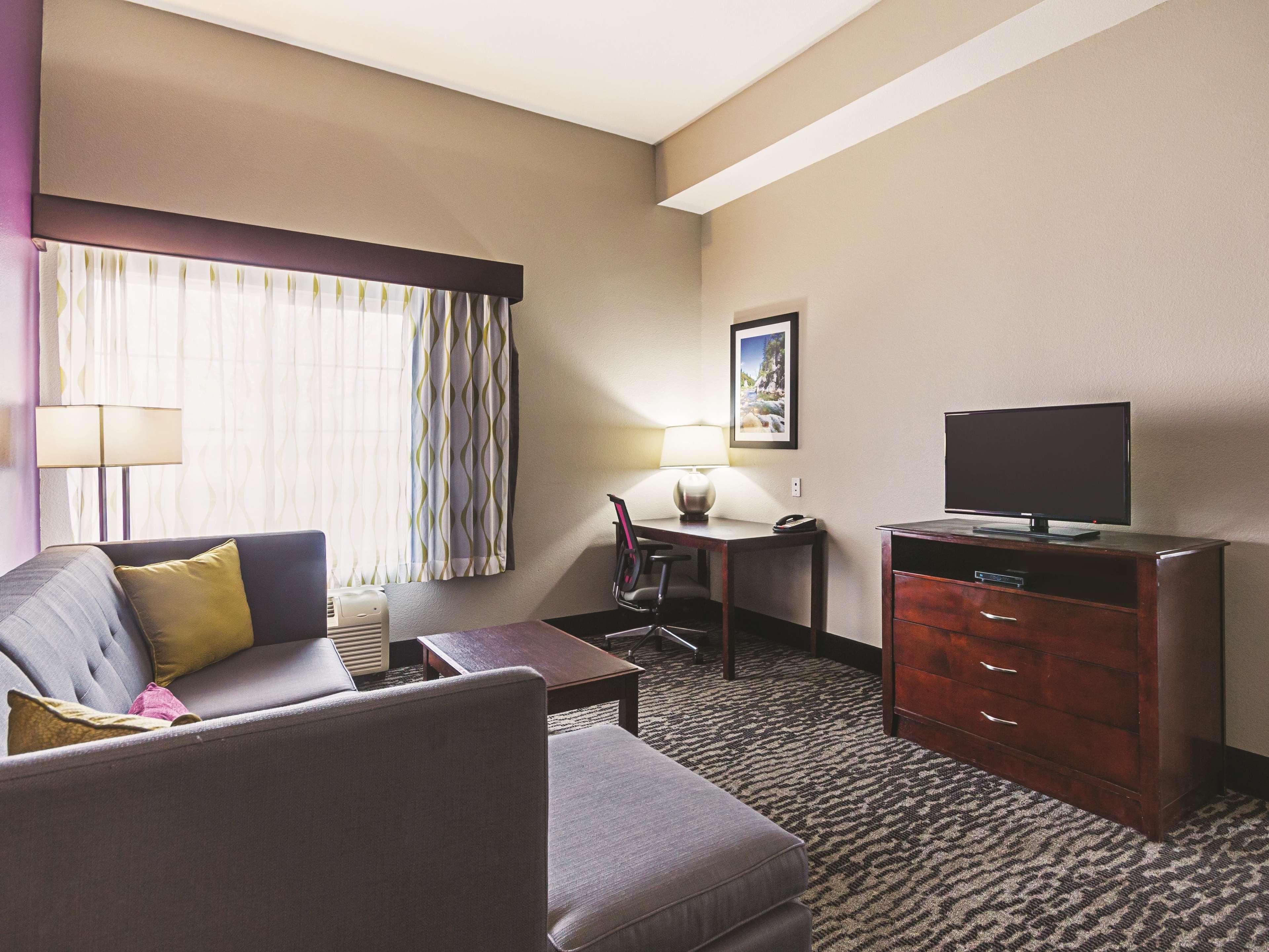 Hotel La Quinta By Wyndham Fresno Northwest Exterior foto